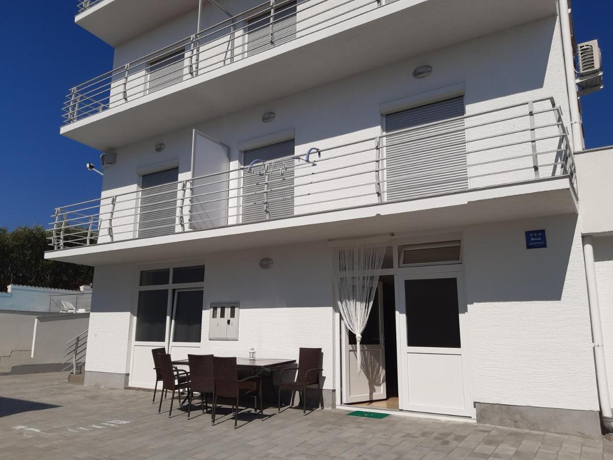 Apartmani Frano Vodice Exterior photo
